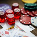 Poker i inteligencja emocjonalna: zwycięska kombinacja